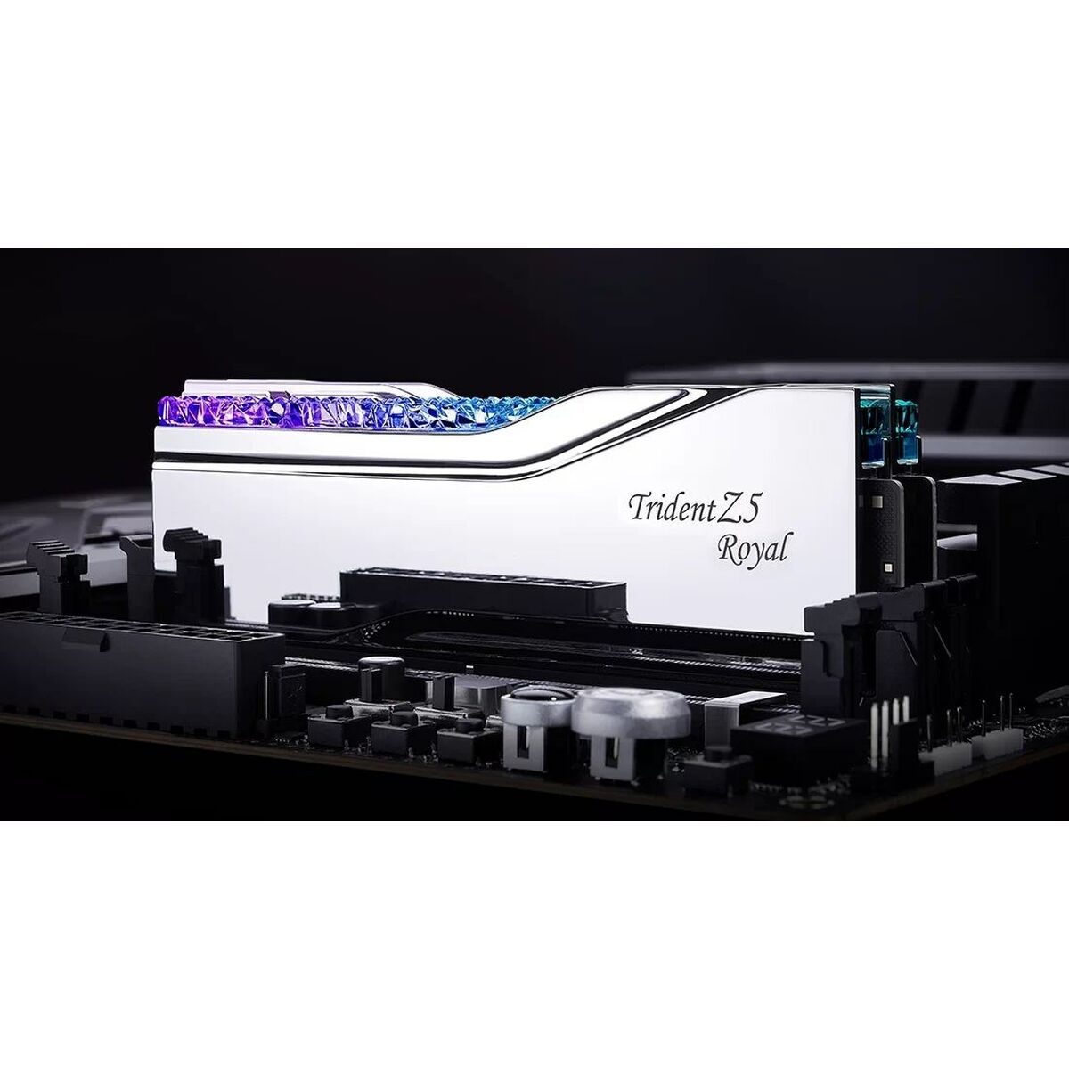 G.Skill Trident Z5 Royal F5-6400J3239G32GX2-TR5S module de mémoire 64 Go 2 x 32 Go DDR5 6400 MT/s