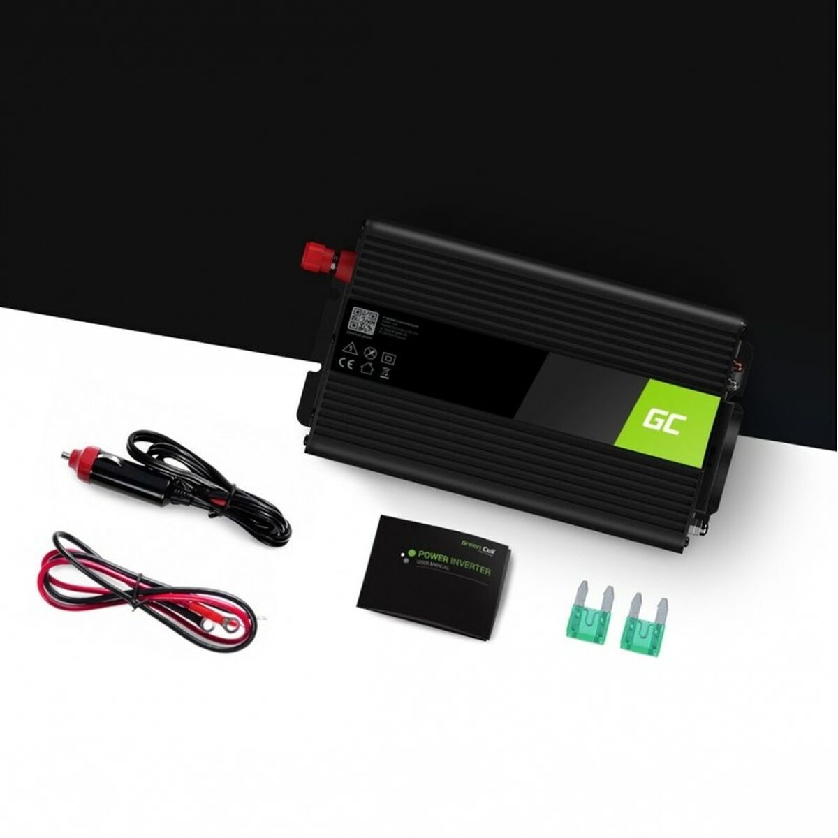 Green Cell INV02DE adaptateur de puissance & onduleur Auto 300 W Noir