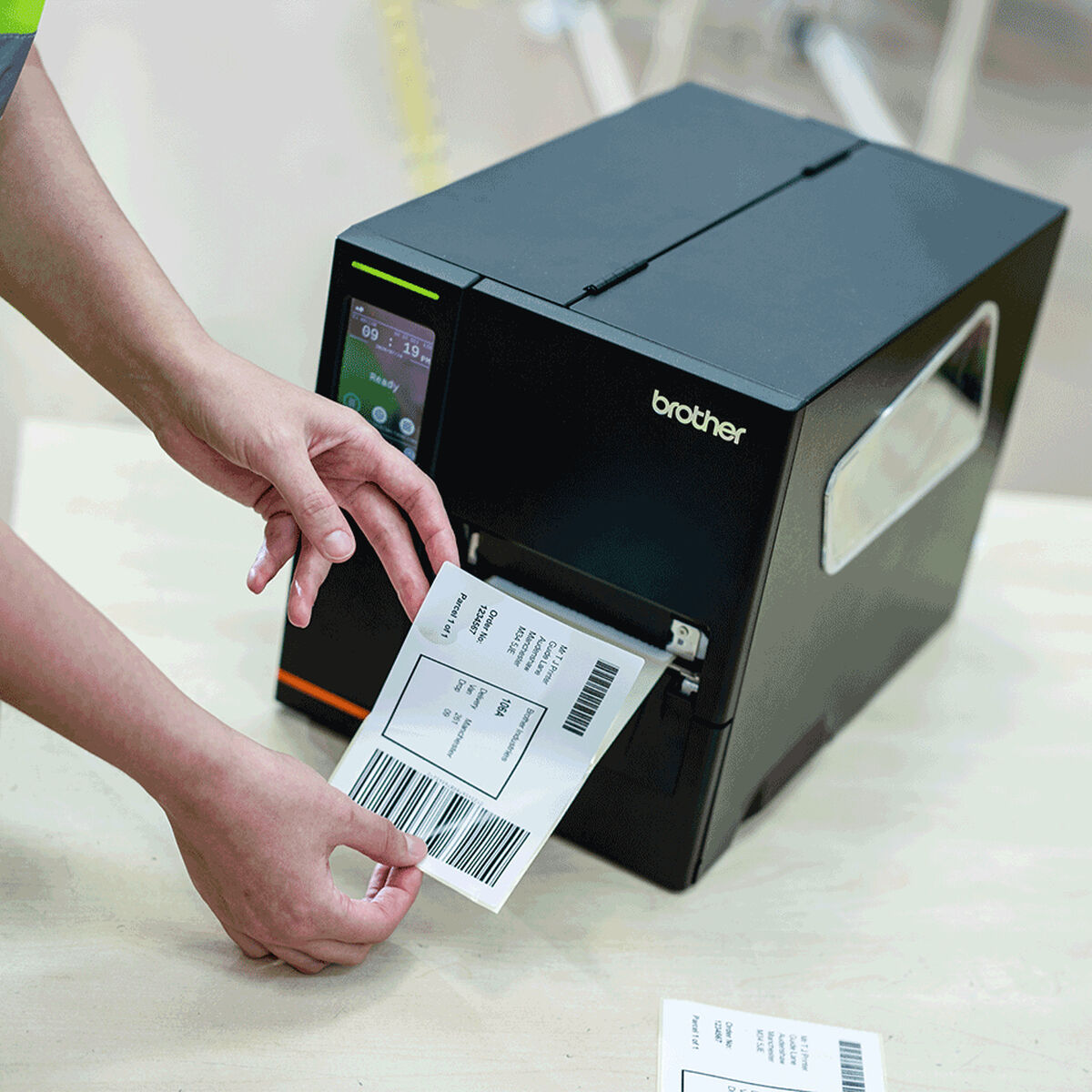 BROTHER TJ-4005DN Label printer direct thermal Roll 12cm 203dpi 152mm/sec USB 2.0 LAN serial USB 2.0 host