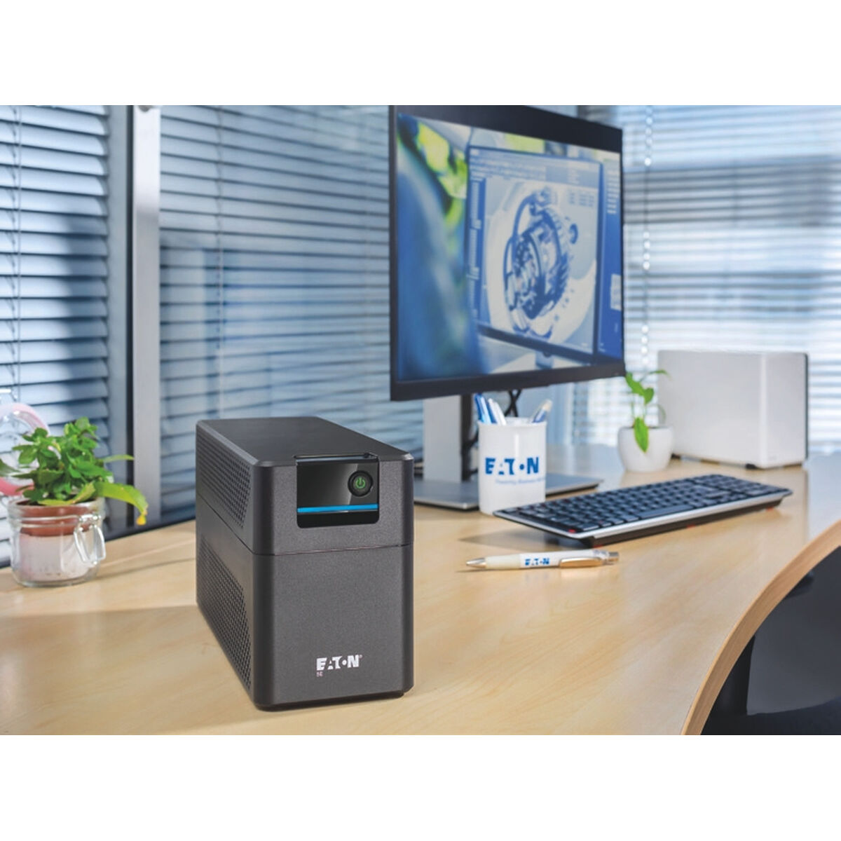 Eaton 5E700D UPS interactif en ligne 0,7 kVA Tour Noir