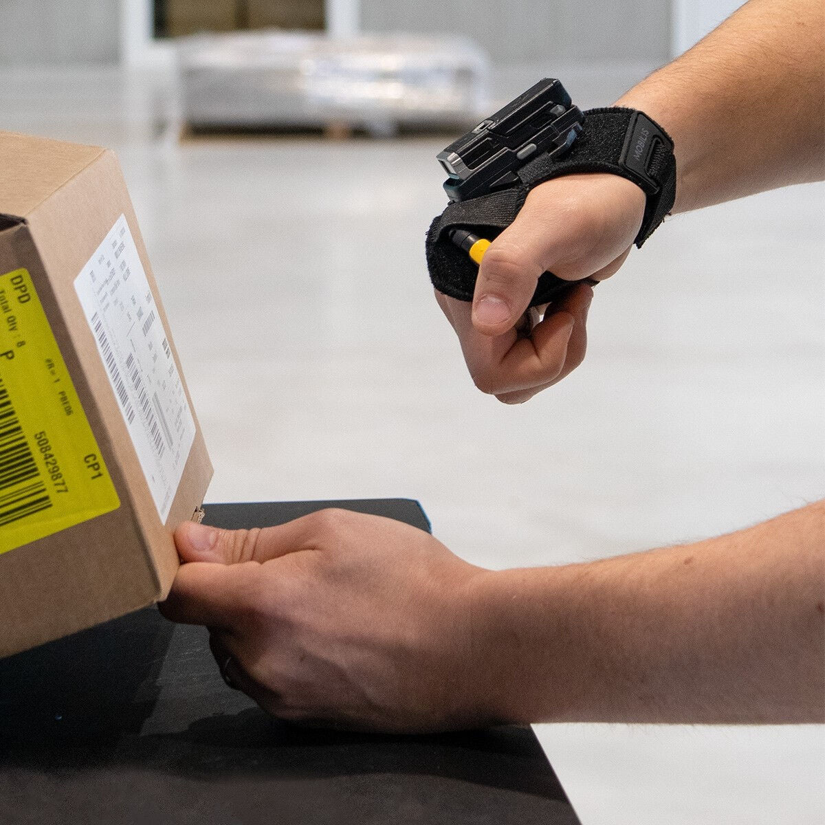 Unv Glove for Wearable Computer-Left-han