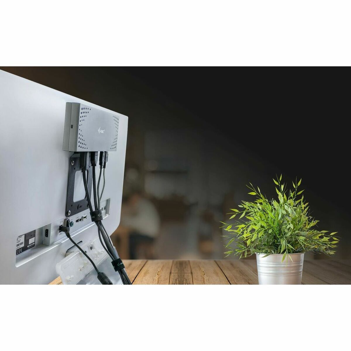 I-TEC Docking station bracket for monitors with VESA mount