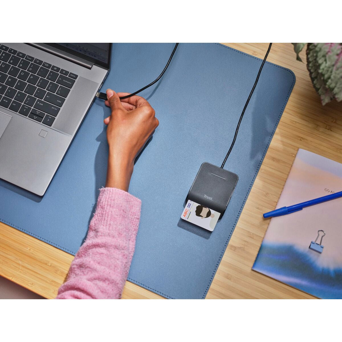 TRUST PRIMO USB-C DNI SMARTCARD READER