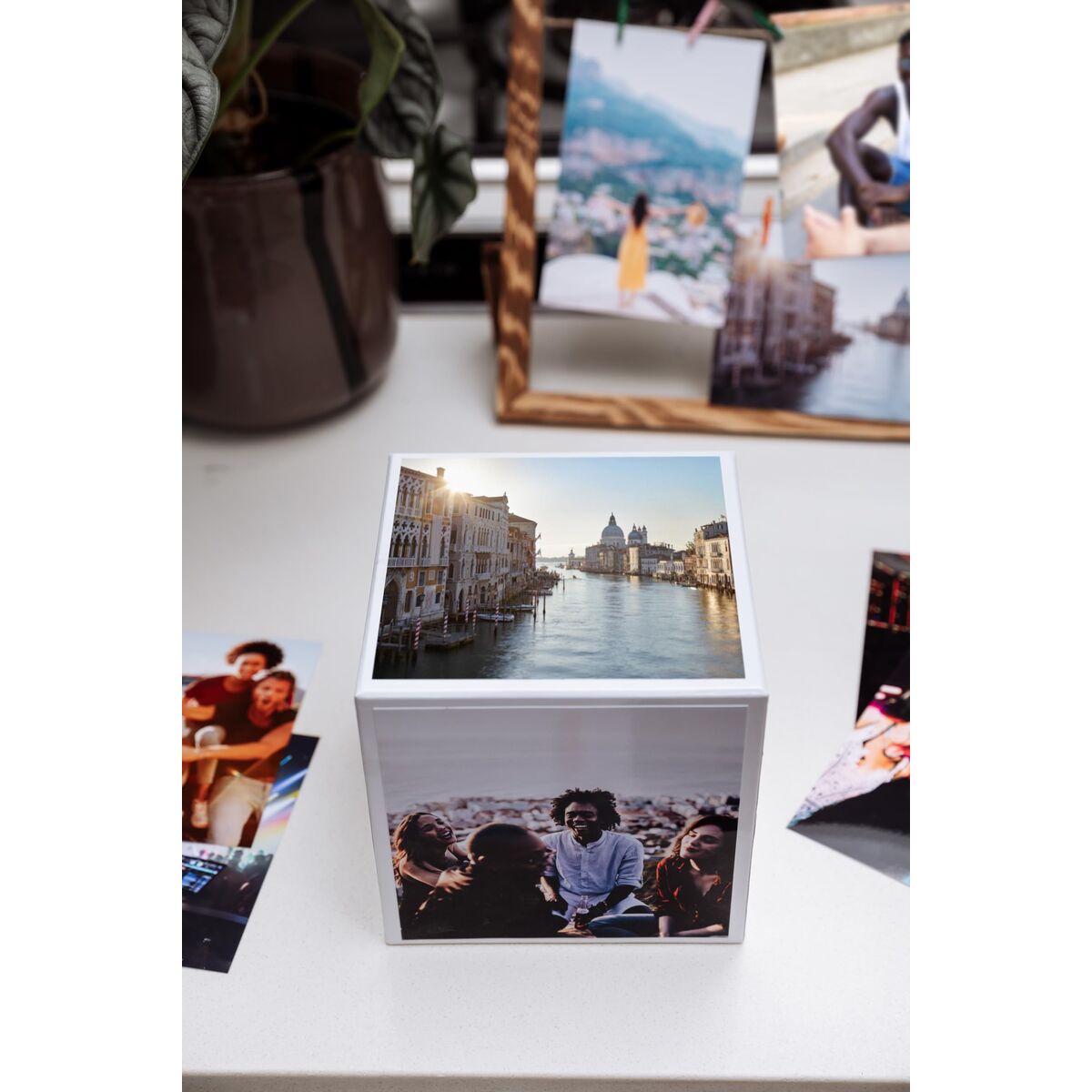 CANON pp-201 Ink Cartridge 5x5 Photo Cube Creative Pack White Pink