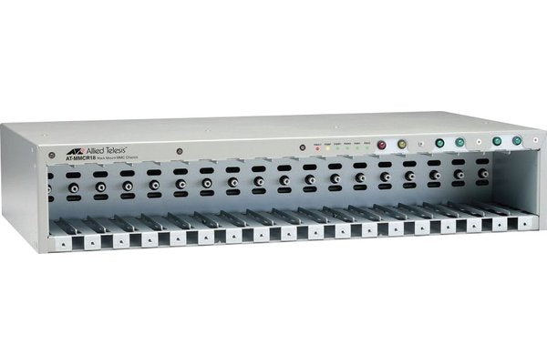 AT-MMCR18 - Châssis 18 emplacements, alimentation 230V AC, rackable 19"