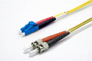 Jarretière zip 2,0mm OS2 G652D LC-UPC/ST-UPC LSZH jaune 1m