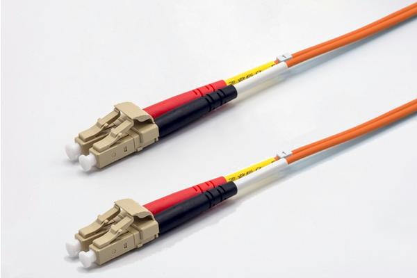 Jarretière zip 2,0mm OM2 50/125 LCPC/LCPC LSZH orange 2m