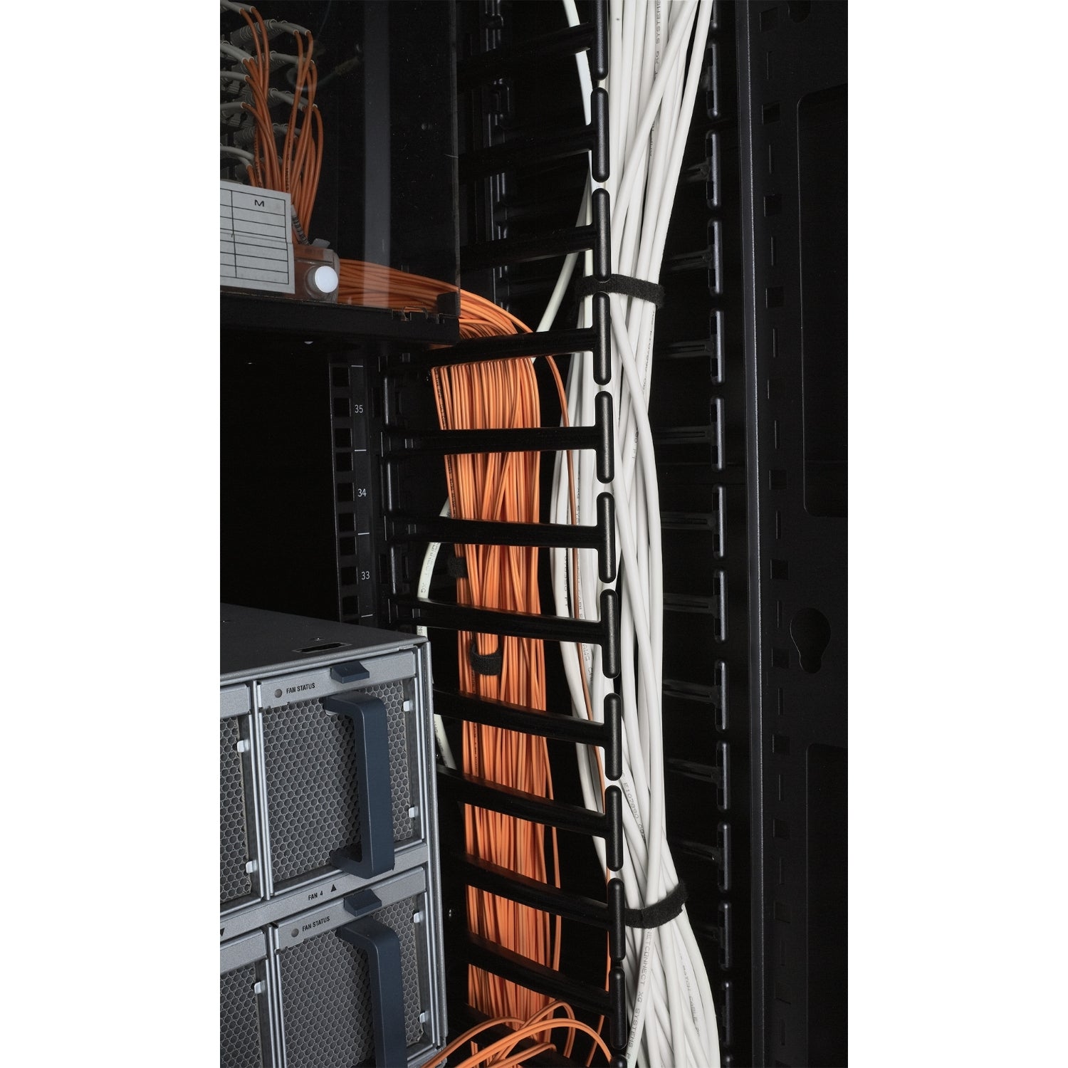Vertical Cable Manager f NetShelter SX