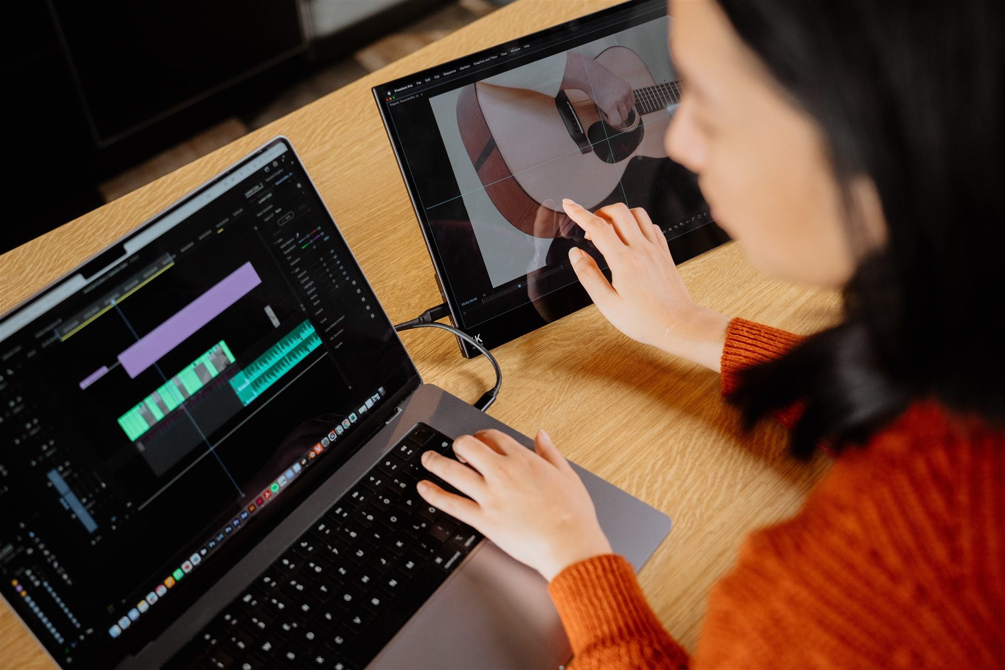 PMT-17-4K Portable Touchscreen Monitor 1