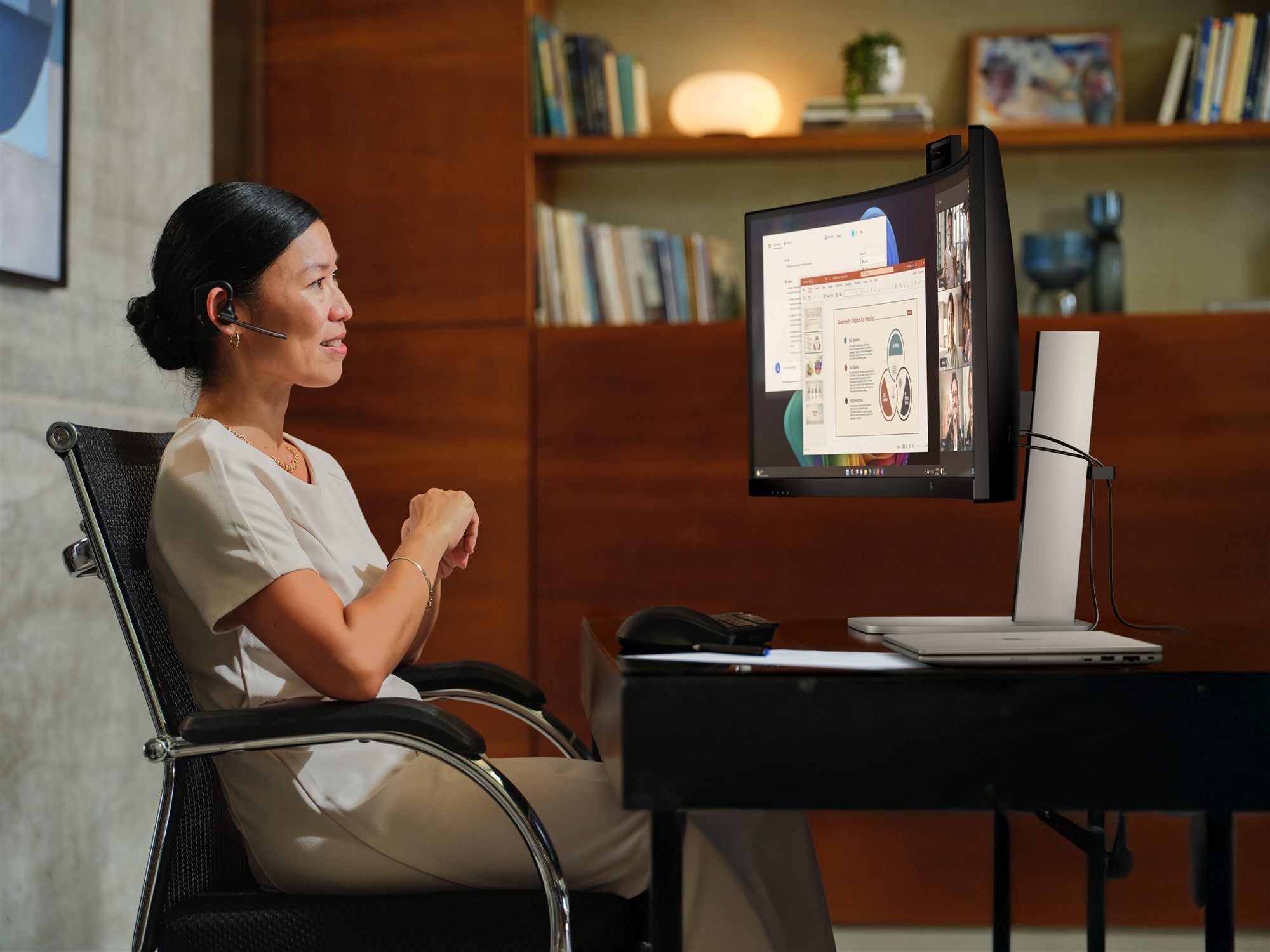 HP Series 5 Pro 49p DQHD Conferencing Monitor 549pm HDMI DP
