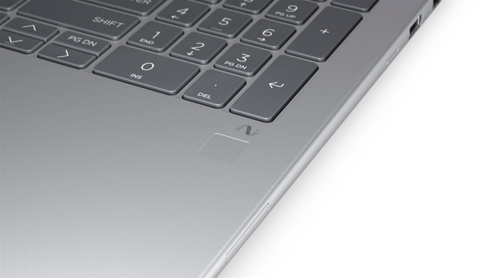 HP ZBook X G1i Intel Core Ultra 7 255H 16p WUXGA 32Go 1To RTX Pro 1000 Blackwell 8Go W11P 3/3/3