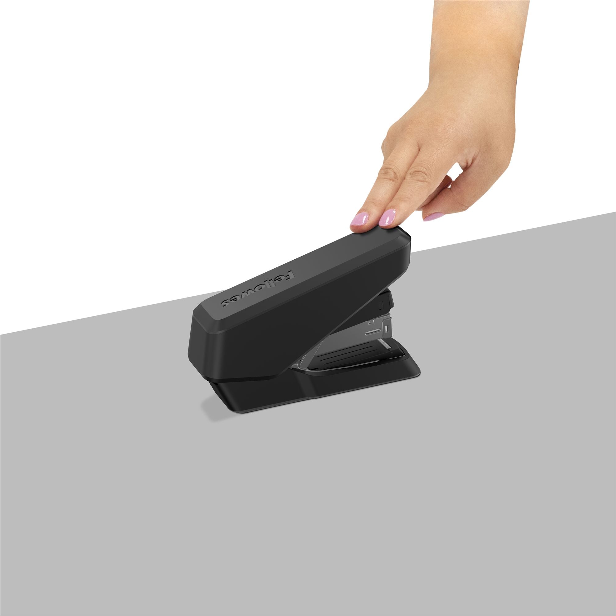FELLOWES Stapler Lx860 Easypress Half Band 40 Sheets Black