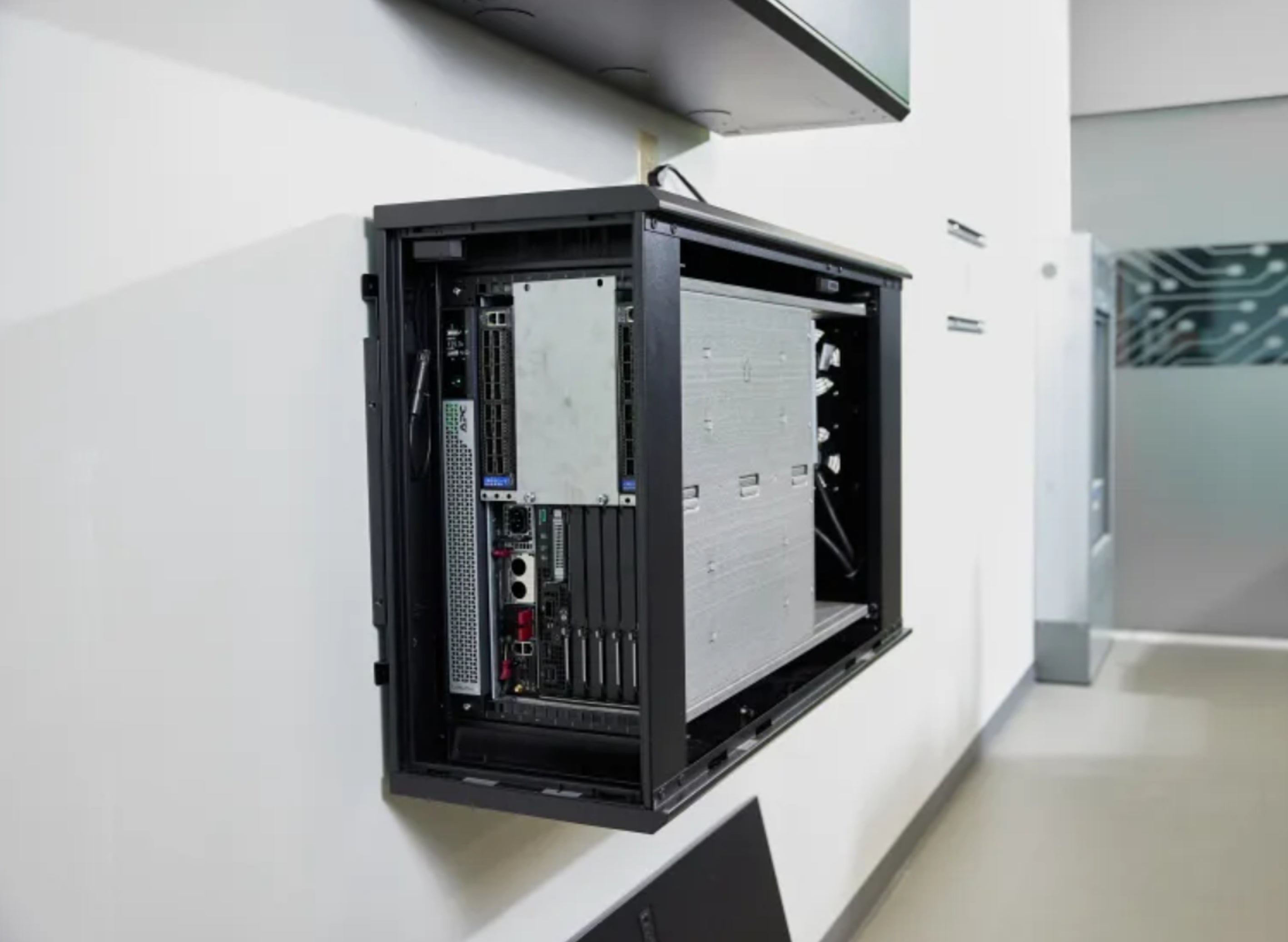 APC NetShelter WX 6U Vertical Wallmount Edge Enclosure 230V Fans