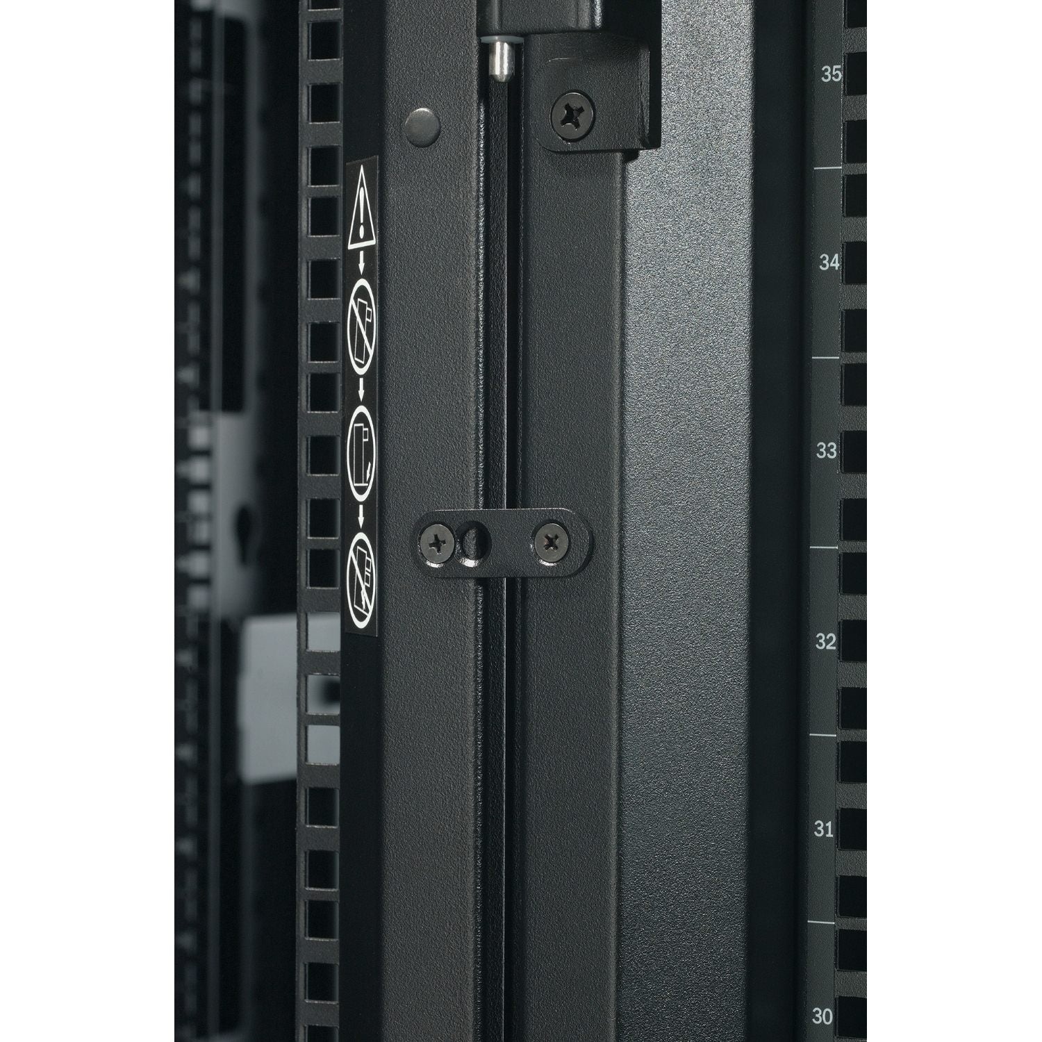 APC NetShelter SX 42U 750mm Wide x 1070mm Deep with Sides Black -2000 lbs. Shock Packaging
