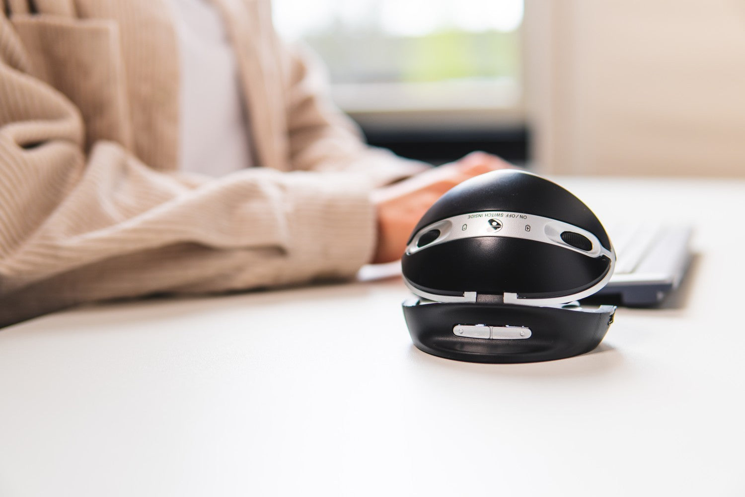 BAKKERELKHUISEN Souris Oyster Mouse sans fil
