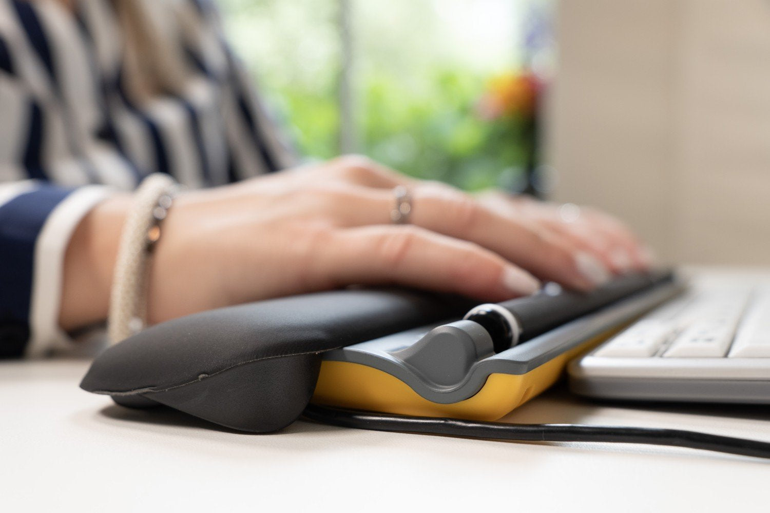 Souris centrale Ergoslider Plus USB noire