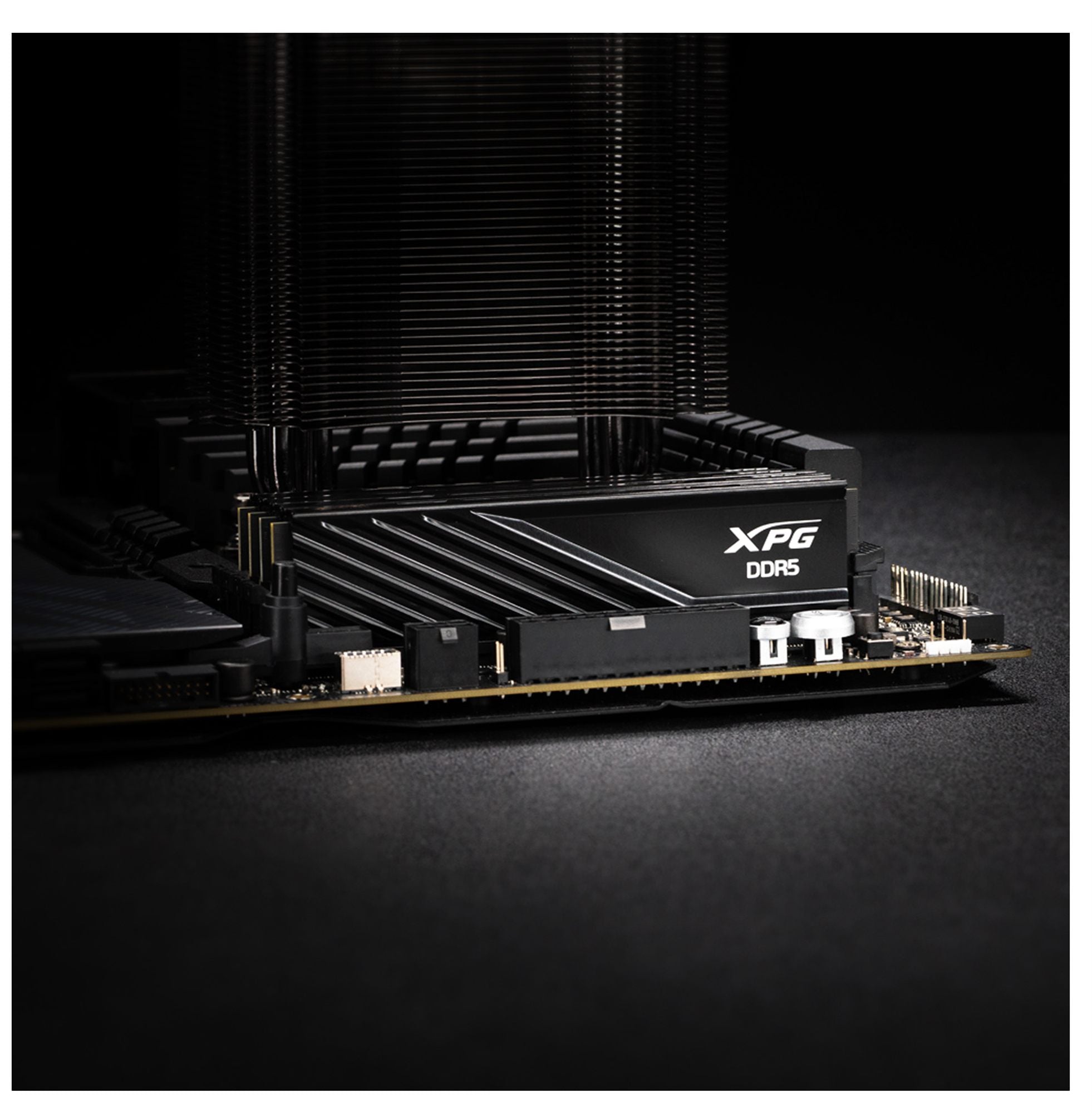 XPG LANCER BLADE module de mémoire 32 Go 2 x 16 Go DDR5 288-pin DIMM