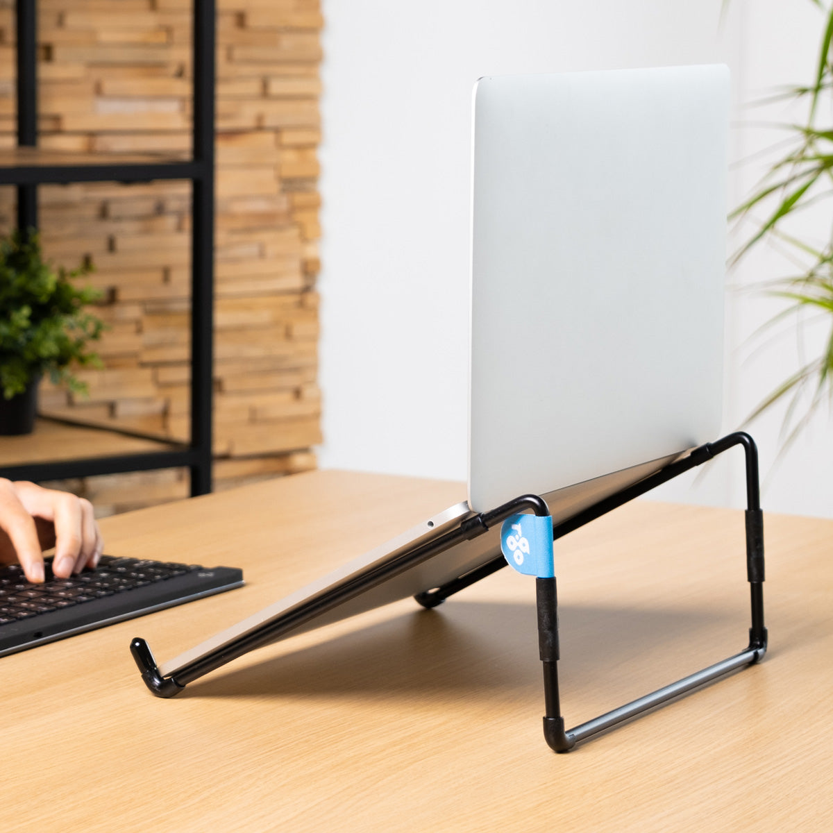 R-GO TOOLS Support pour PC portable Steel Travel, noir