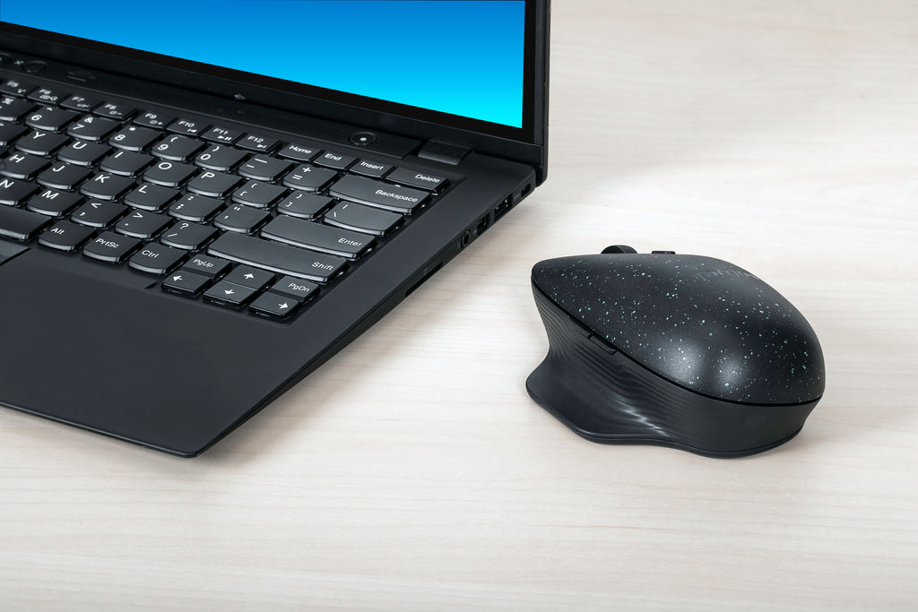 TARGUS EcoSmart Sustainable Ergonomic Ambidextrous Mouse