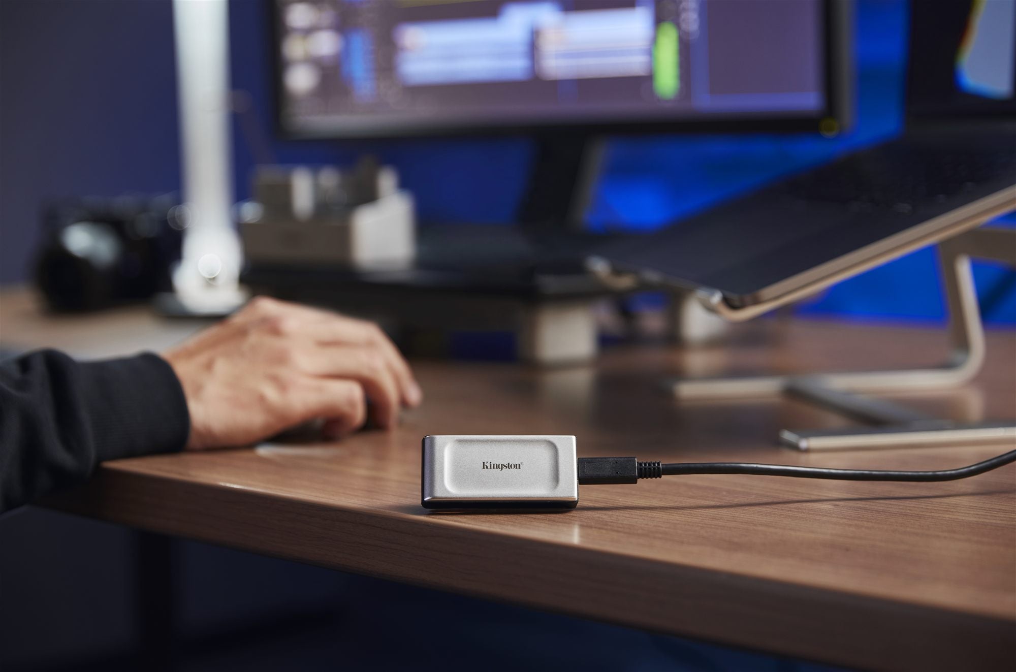 KINGSTON 4To PORTABLE SSD XS2000