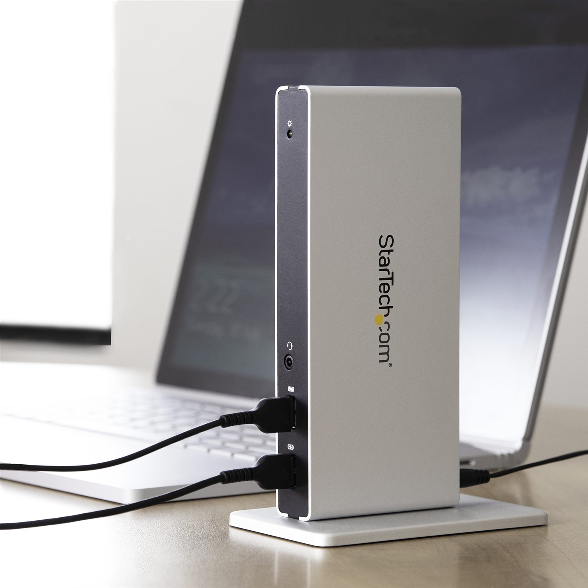 DVI Dual-Monitor Laptop Docking Station