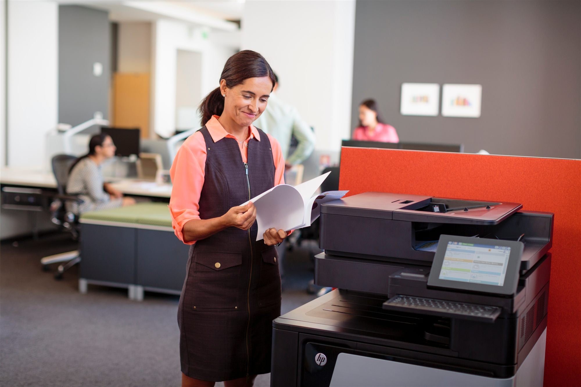 HP LaserJet Enterprise Flow M880z MFP colour laser A3 297x420mm A3 46ppm Copy 46ppm Print 2100sheets USB LAN