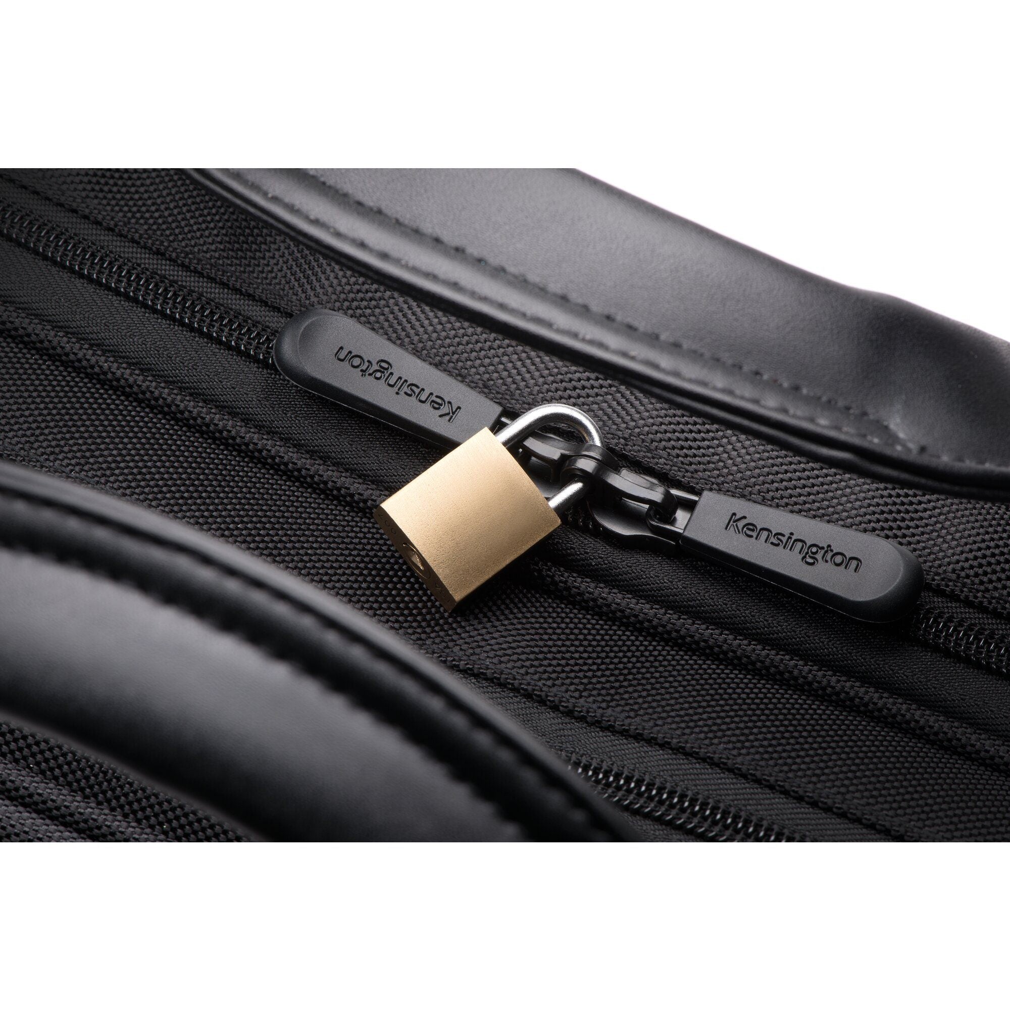 Contour" 2.0 15.6" Business Laptop Brief