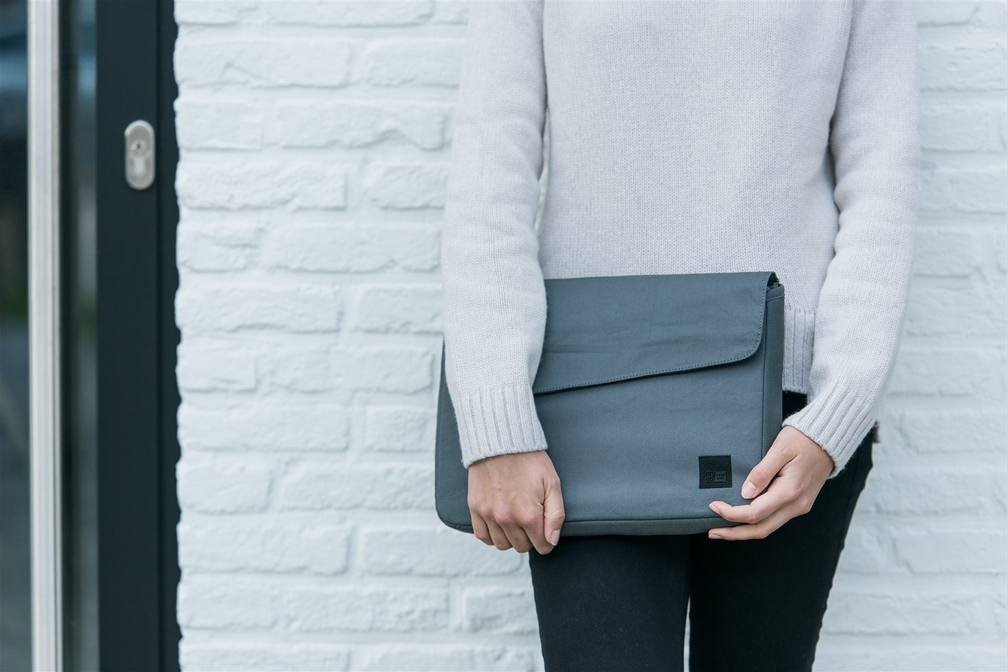 LoDo 15.6 Sleeve Graphite
