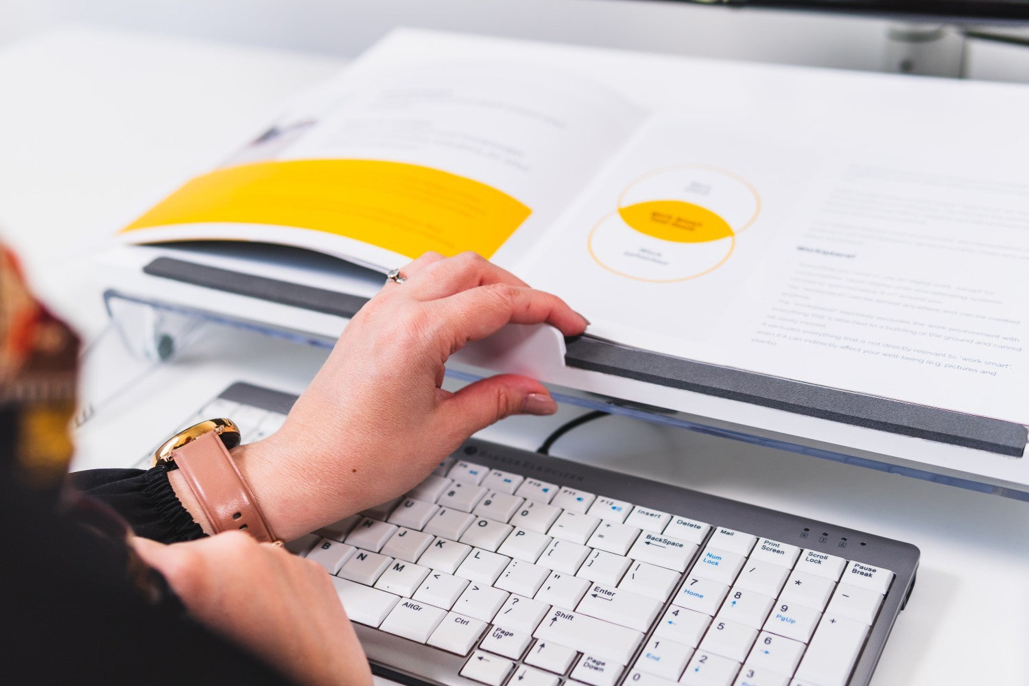 BAKKERELKHUISEN Porte-documents FlexDesk 630