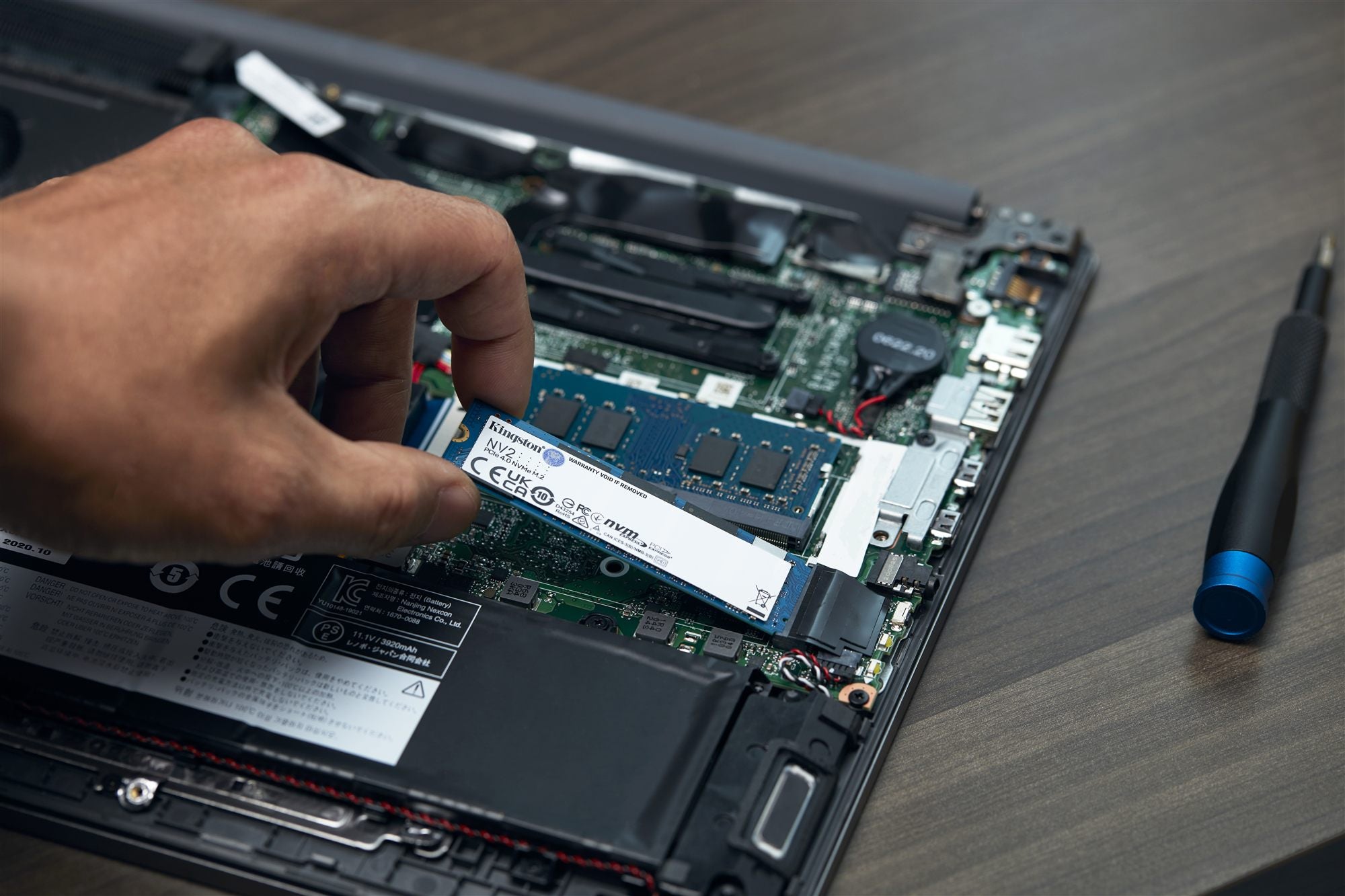 2000G NV2 M.2 2280 PCIe 4.0 NVMe SSD