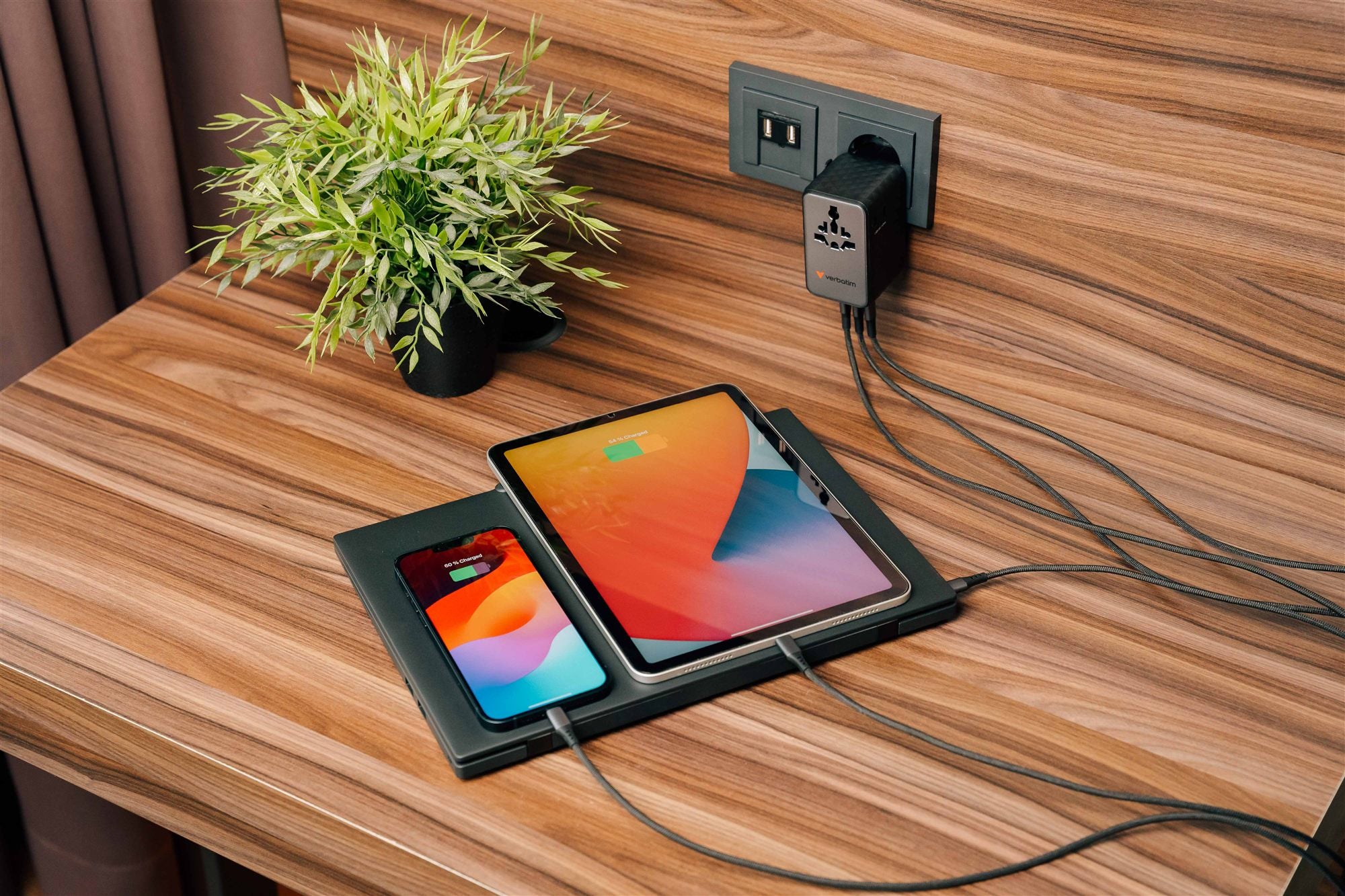 Charge ´n´ Travel 170W Universal Travel