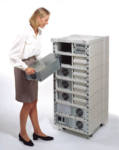 APC Symmetra Power Module UPS plug-in module AC 200/208/230/240/400V 2.8 kW