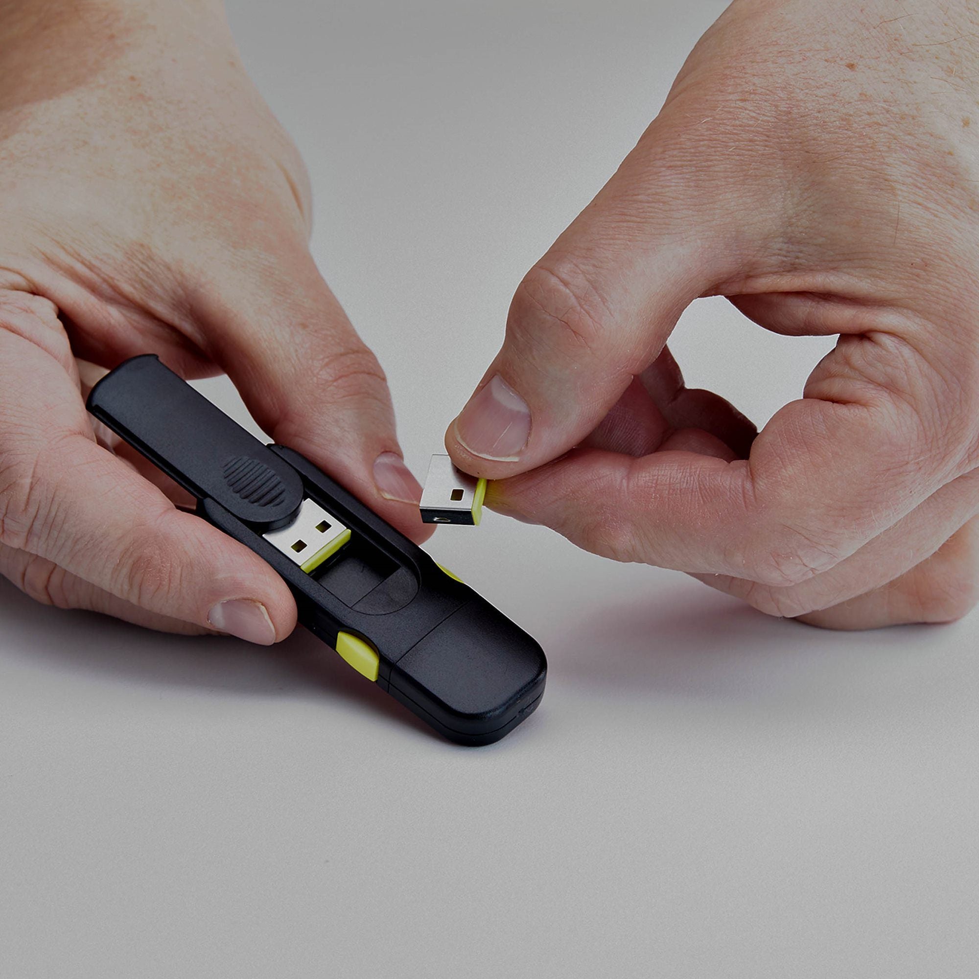 USB-A Port Blocker Plugs 25-Pack
