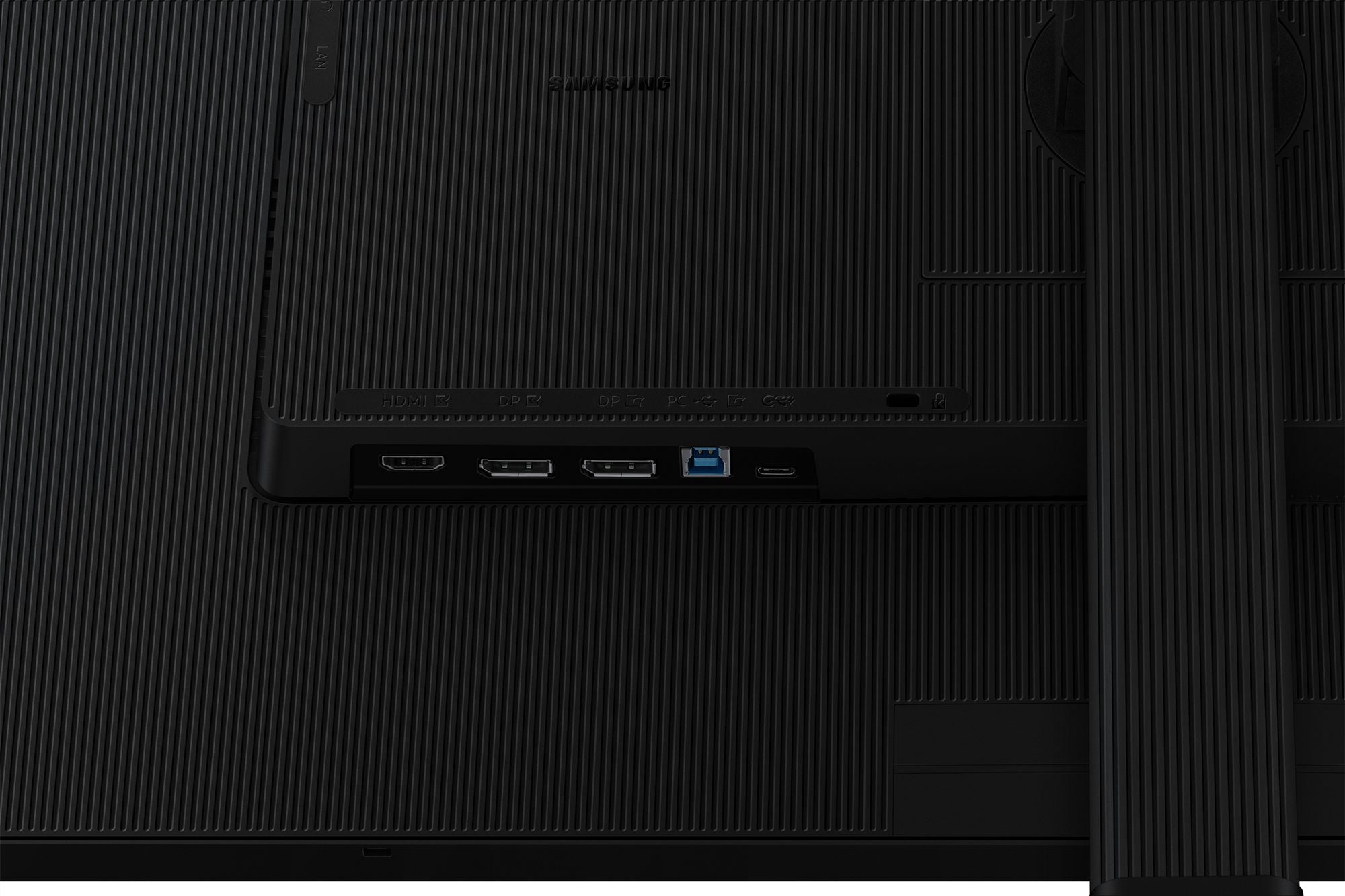 SAMSUNG LS32D600UAUXEN 32p 16:9 2560x1440 IPS 5ms 100Hz HDR10 sRGB HAS Swivel Pivot HDMI DP USB-C 90W LAN Daisy chain KVM (P)