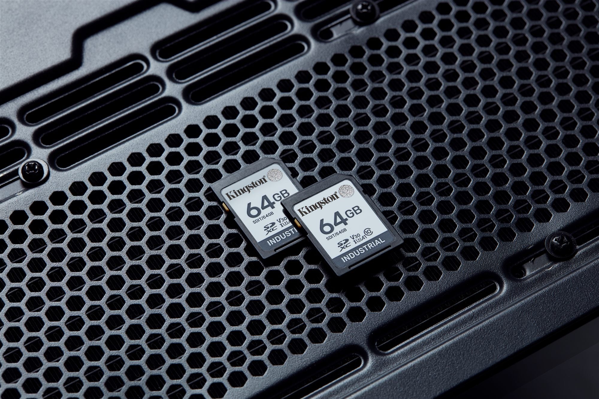 KINGSTON 64Go SDXC Industrial -40C to 85C C10 UHS-I U3 V30 A1 pSLC