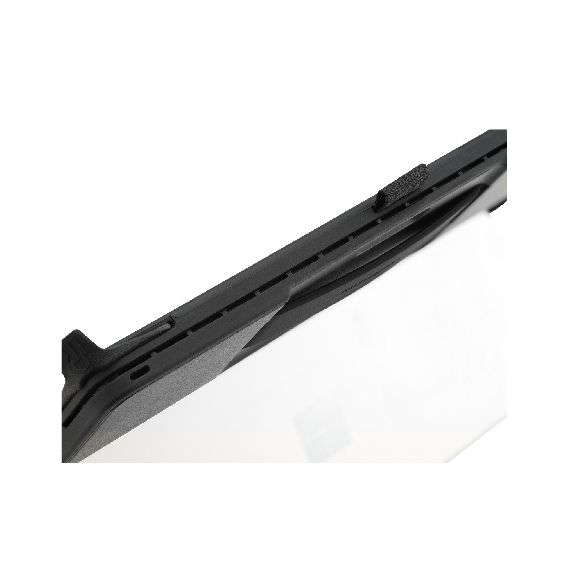 KENSINGTON EQ CASE: SURF PRO BLK RETAIL
