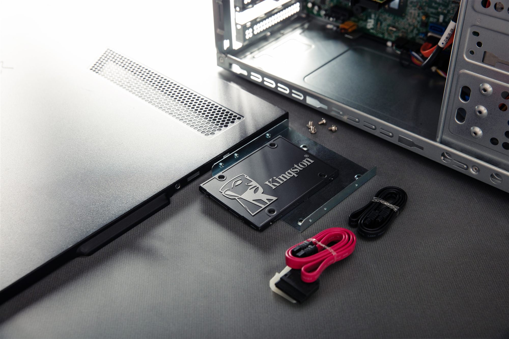 KINGSTON 256GB SSD KC600 SATA3 2.5inch