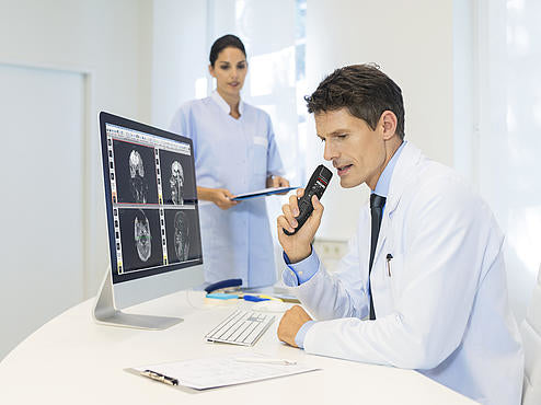 PHILIPS SpeechMike SMP4000 : Microphone de dictée sans fil, portée max 5m