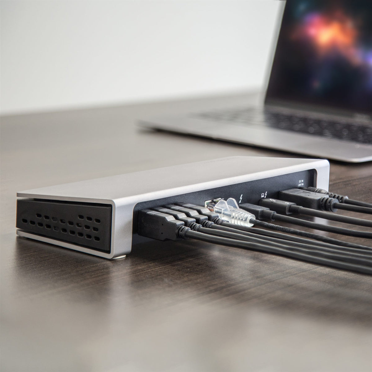 StarTech.com Dock Thunderbolt 3 - SD - D