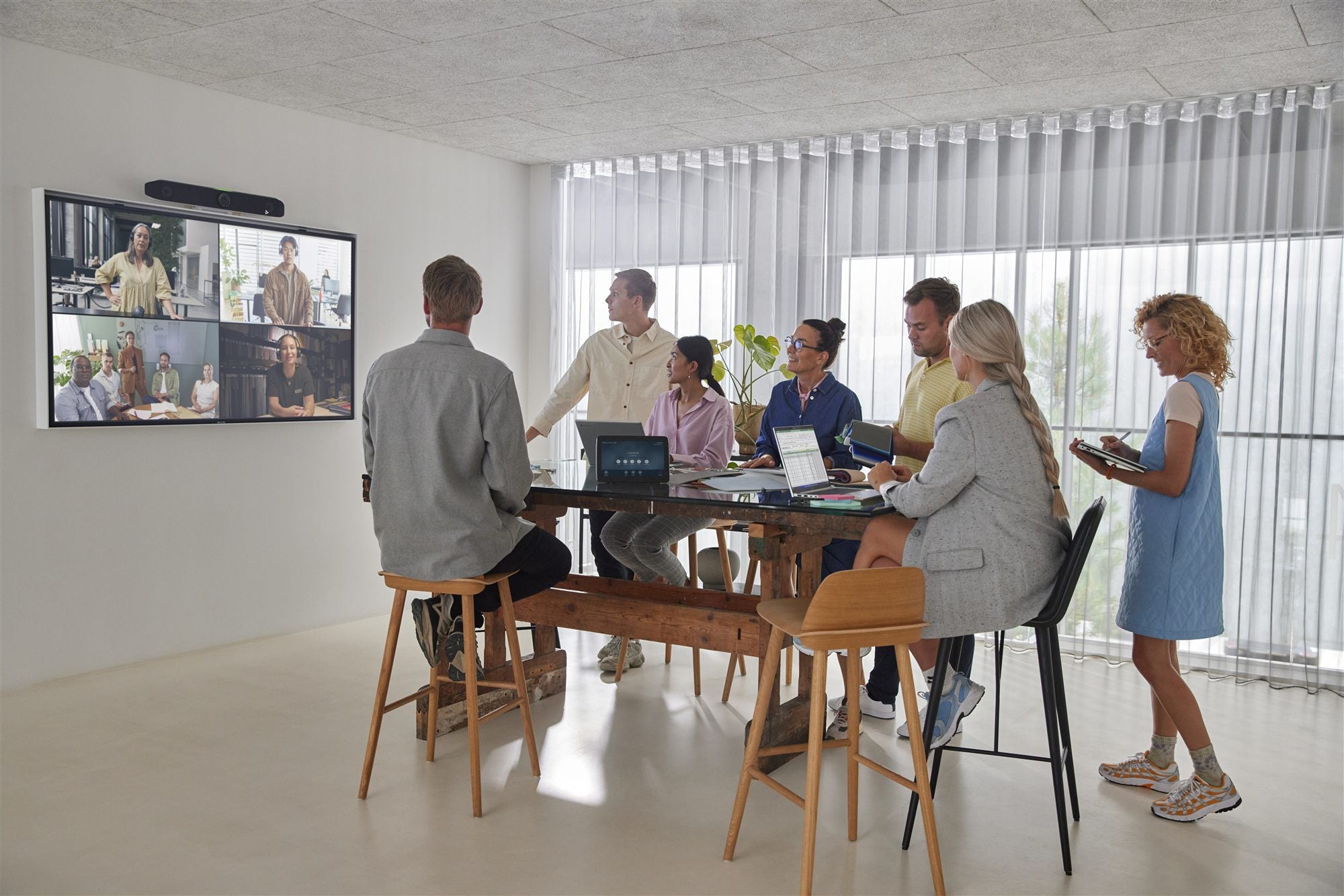 POLY TC8 CONTROLEUR POUR G7500 et Studio X30 & X50 8" TACTILE