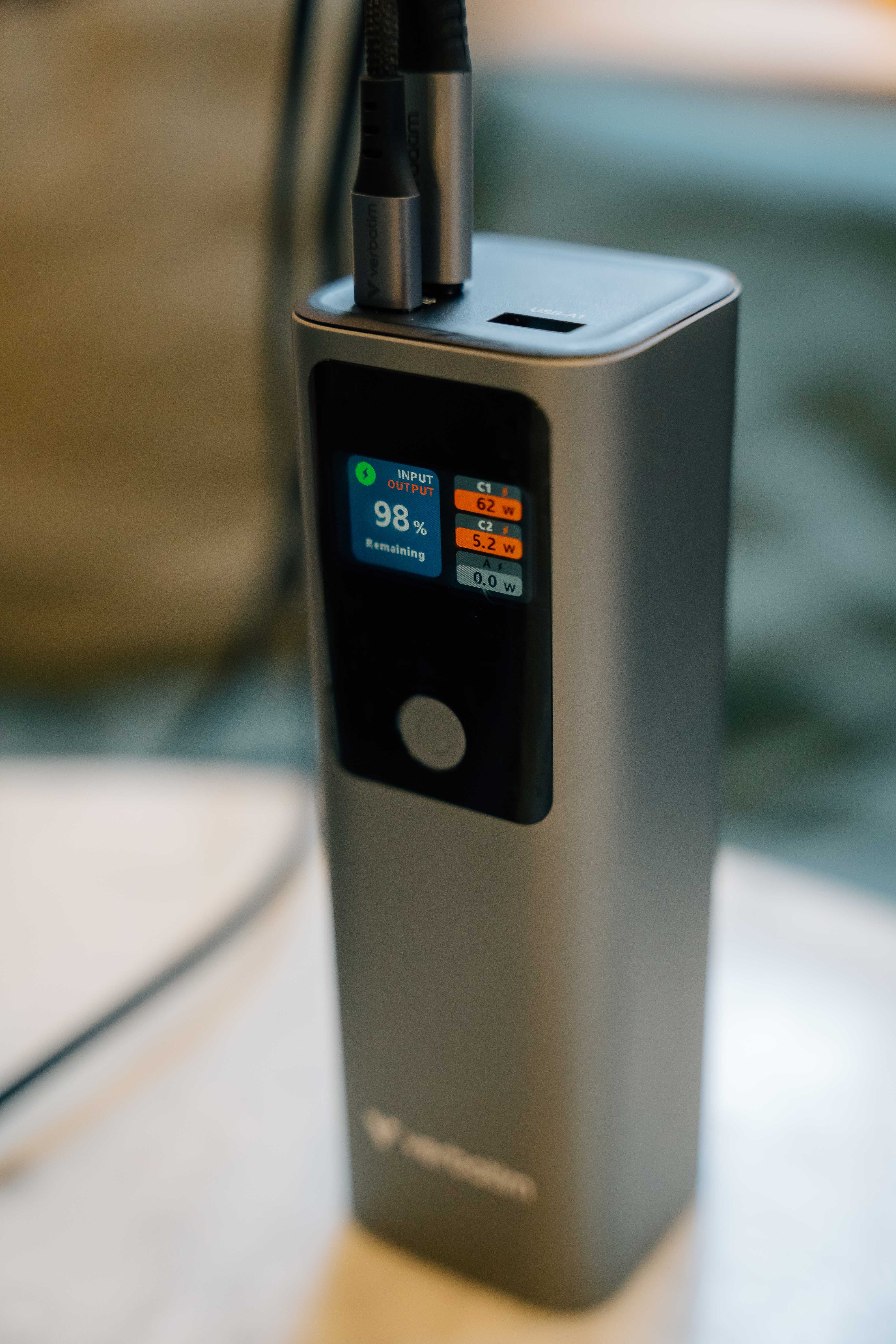 Charge ene Go Power Bank 27000mAh 183W G