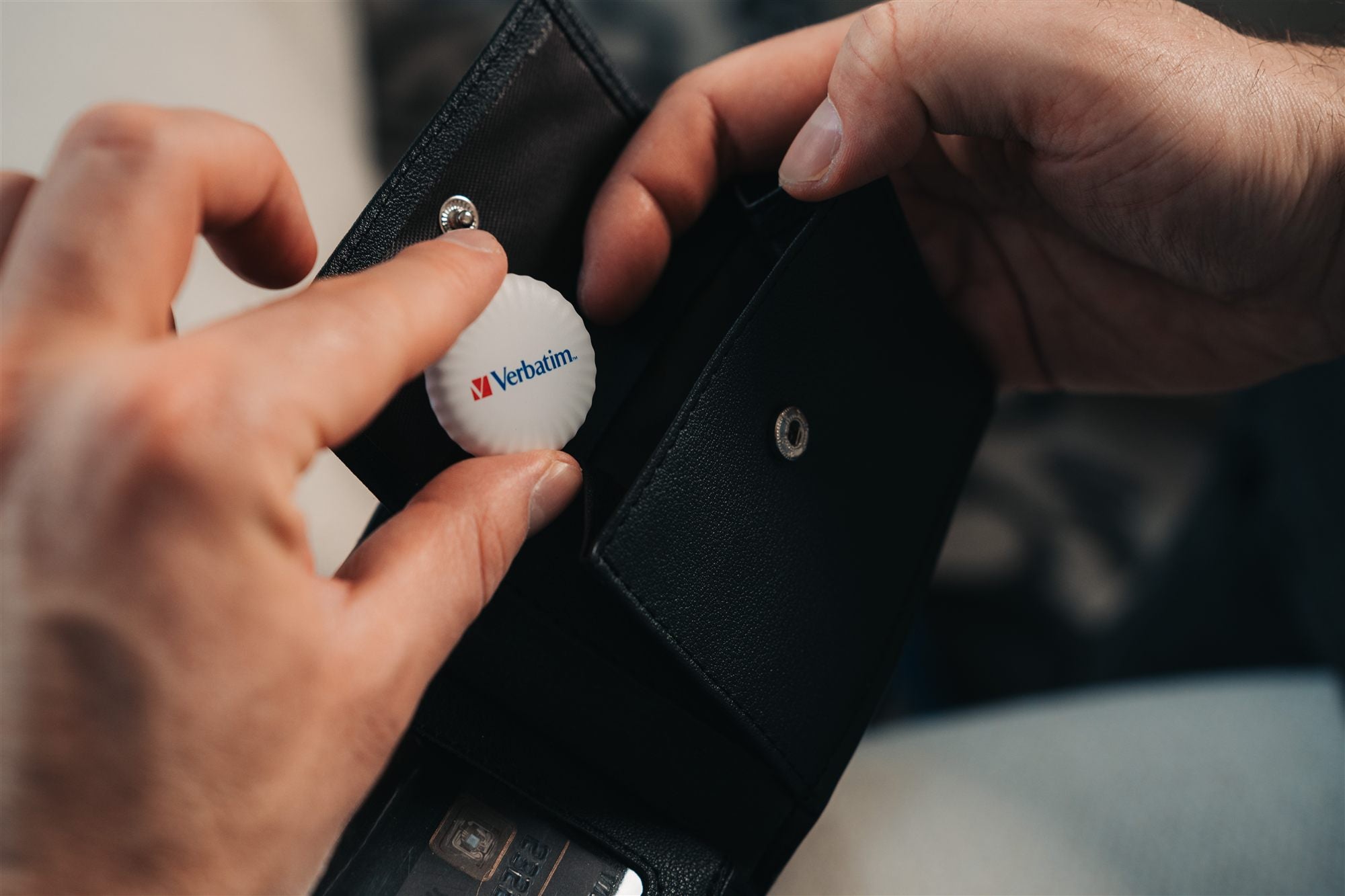 MYFC-02BW My Finder Coin Bluetooth Item