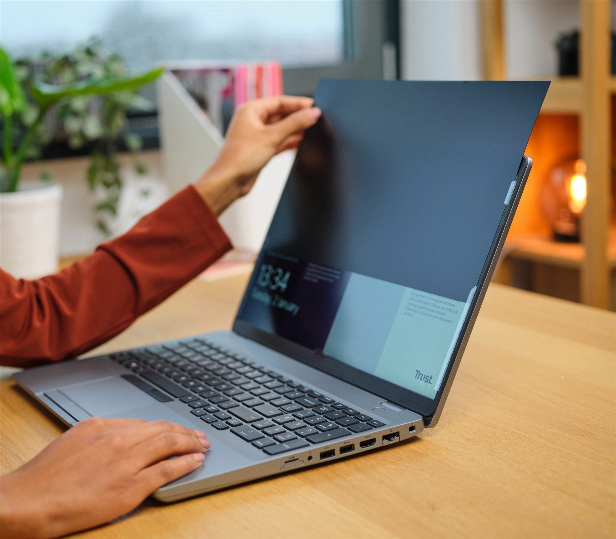 TRUST Filtre de confidentialité PRIMO pour ordinateur portable 156p