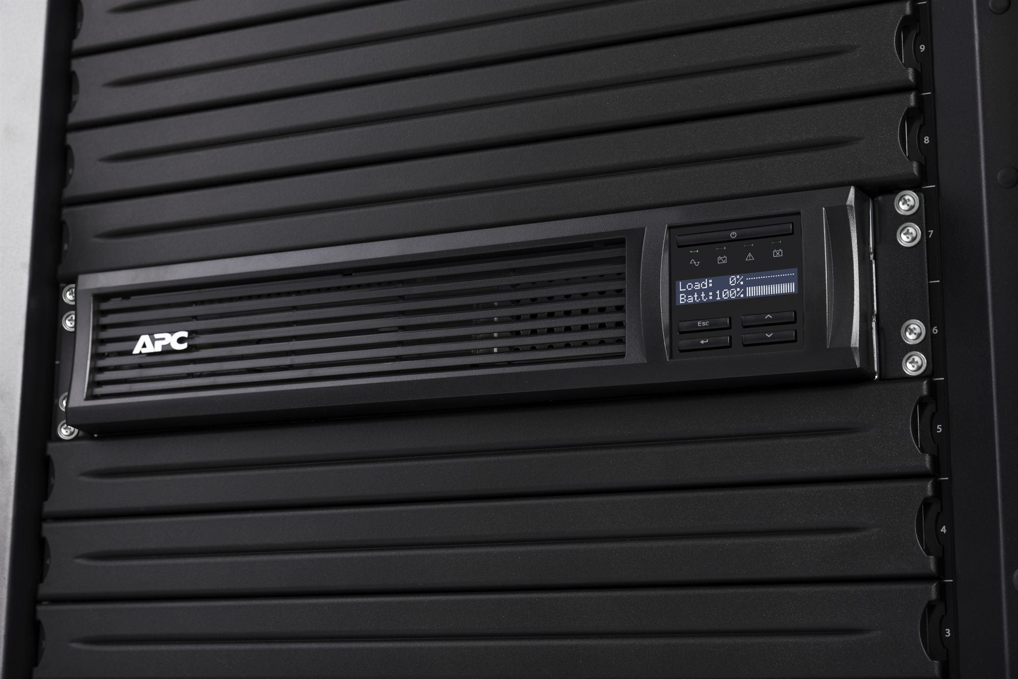 APC Smart-UPS SMT 2200VA LCD RM with SmartConnect UPS Rack AC 230V 1980Watt 2200VA RS-232 USB output connectors 9 2U