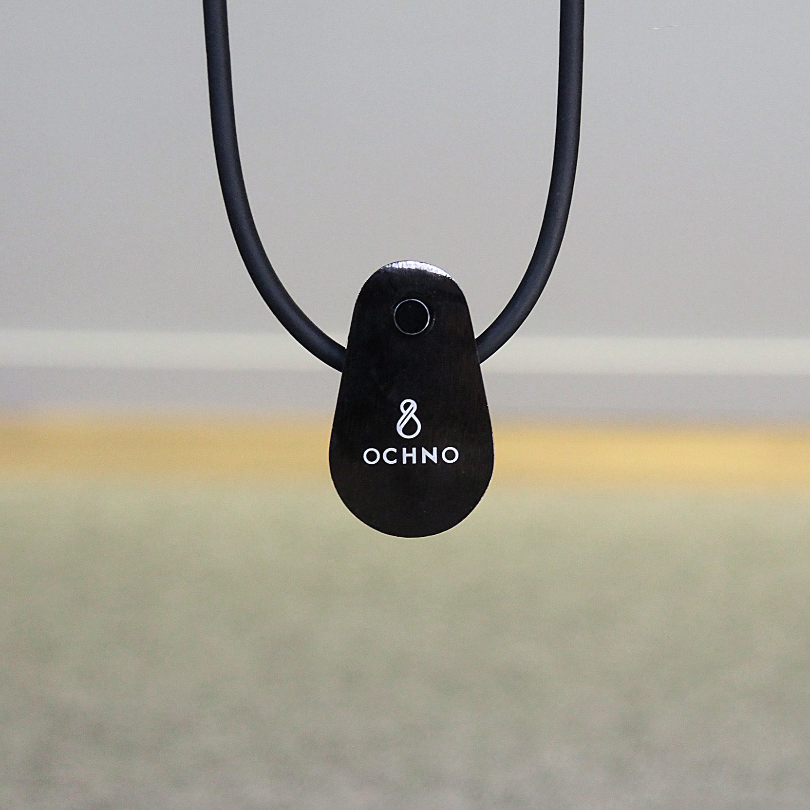 Ochno Pull out cable management system