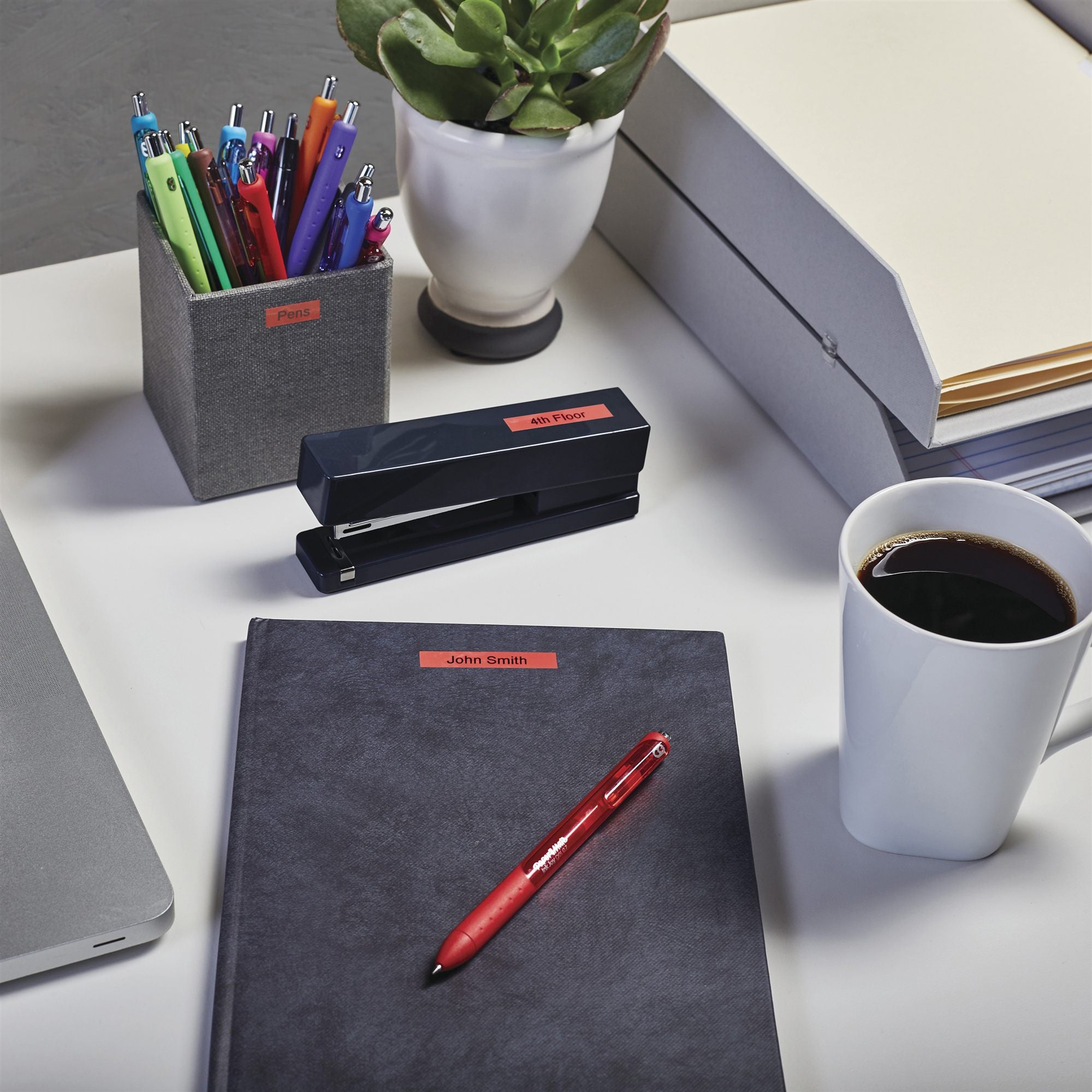 Ruban 9MM noir sur rouge pour LP150/250-LM350/450/210D/220P