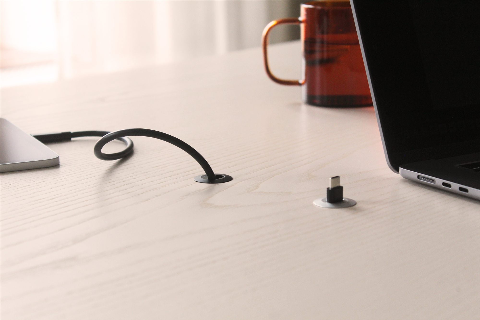 Ochno Socket, pull out, black