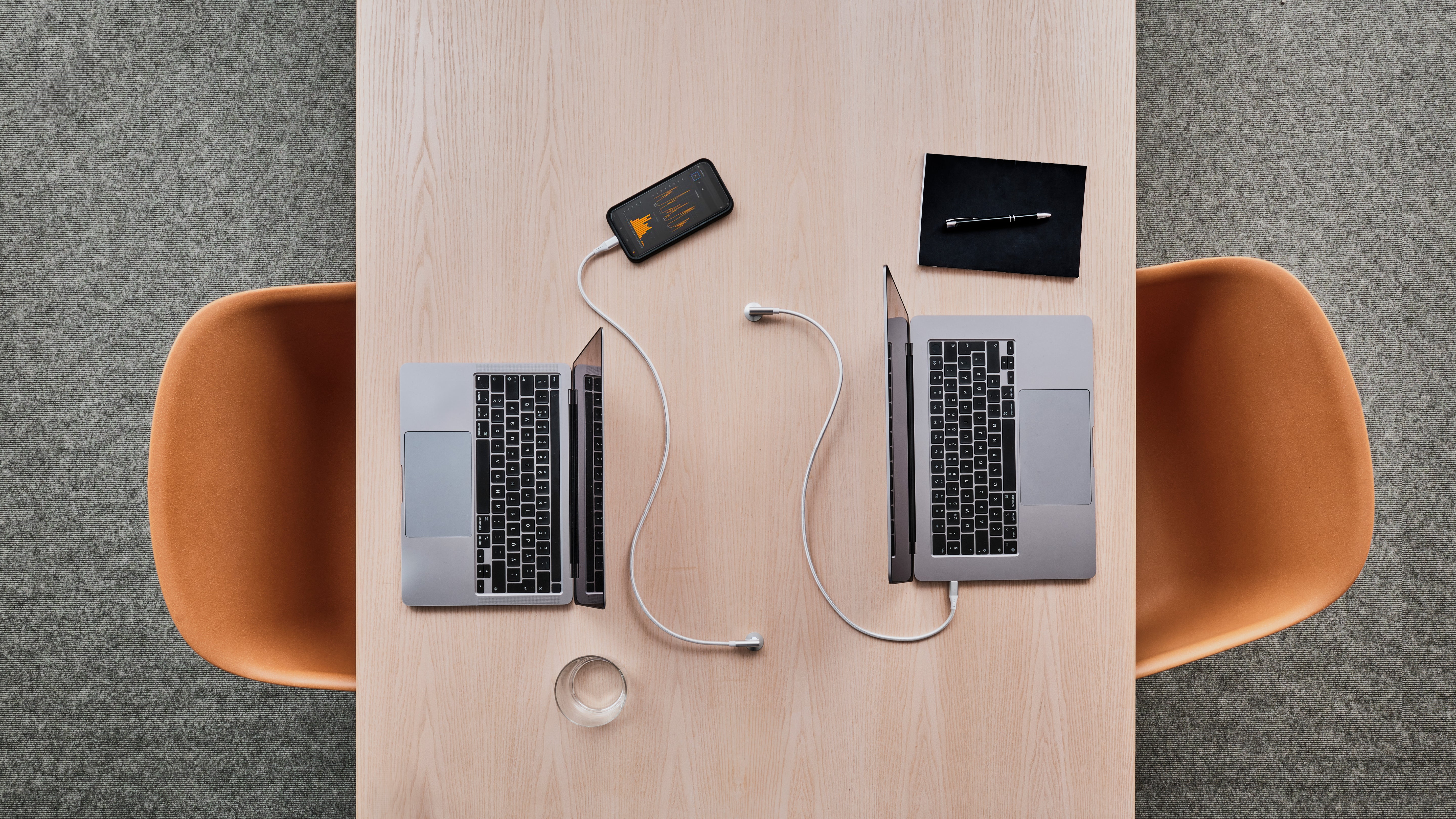 Ochno USB-C-to-C Cable Gen2 angled 0.7m white