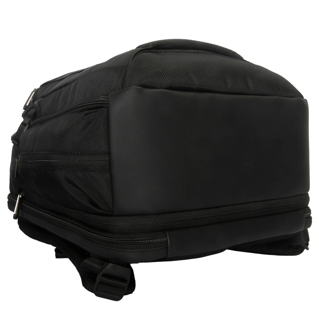 Voyager EXP 17" Backpack - Black