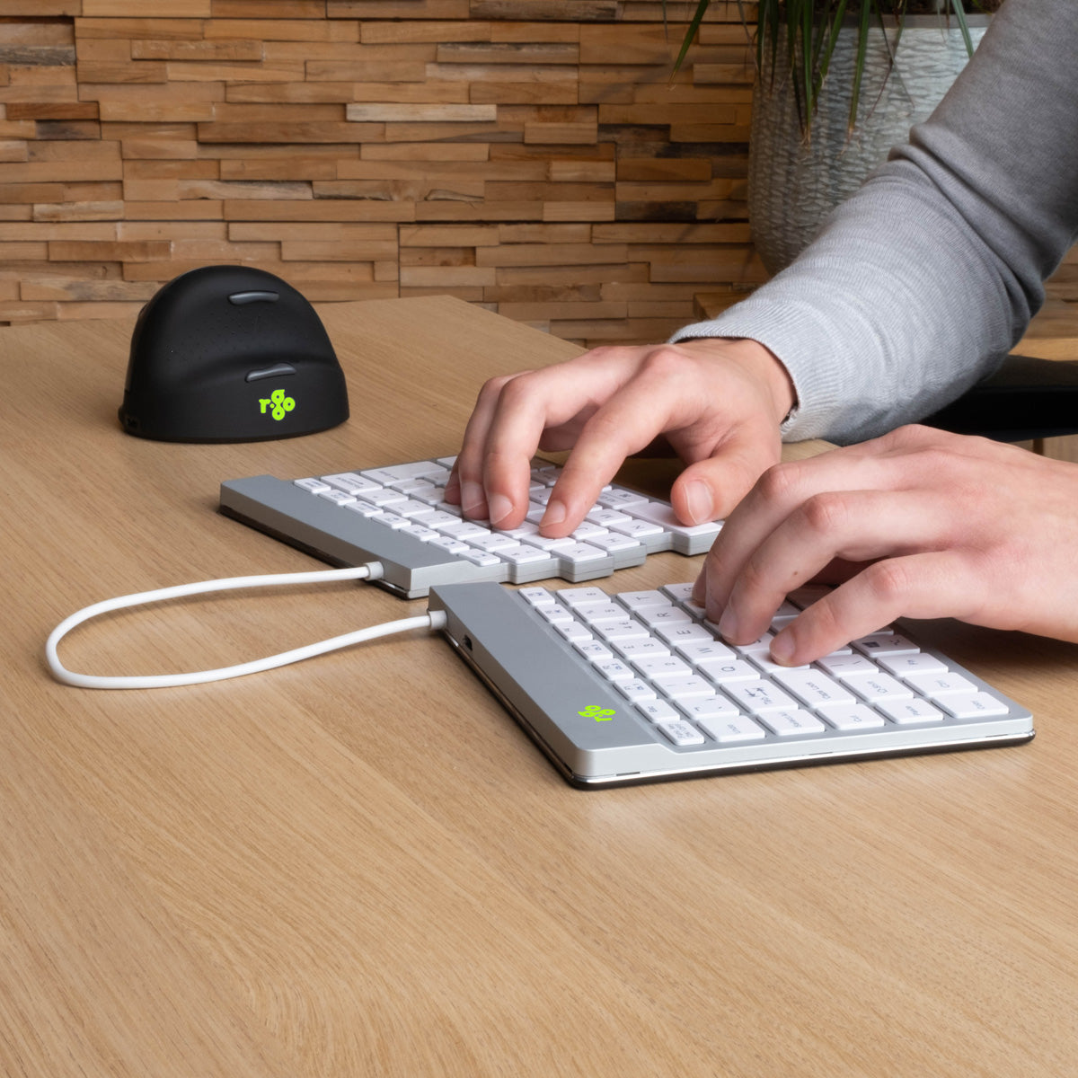 R-GO TOOLS Clavier ergo Split Break, divisé Bluetooth blanc